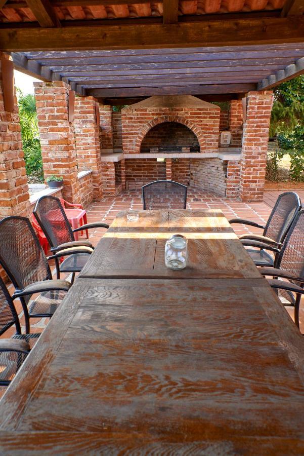 Cittanova Boutique Apartment Con Piscina Novigrad Istria Exterior foto
